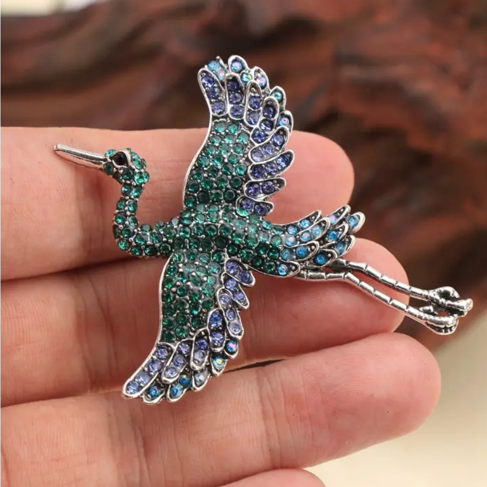 NWOT - Elegant Green and Blue Stork Brooch